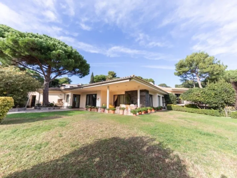 Classic Luxury Villa in La Gavina, S'Agaro, Costa Brava