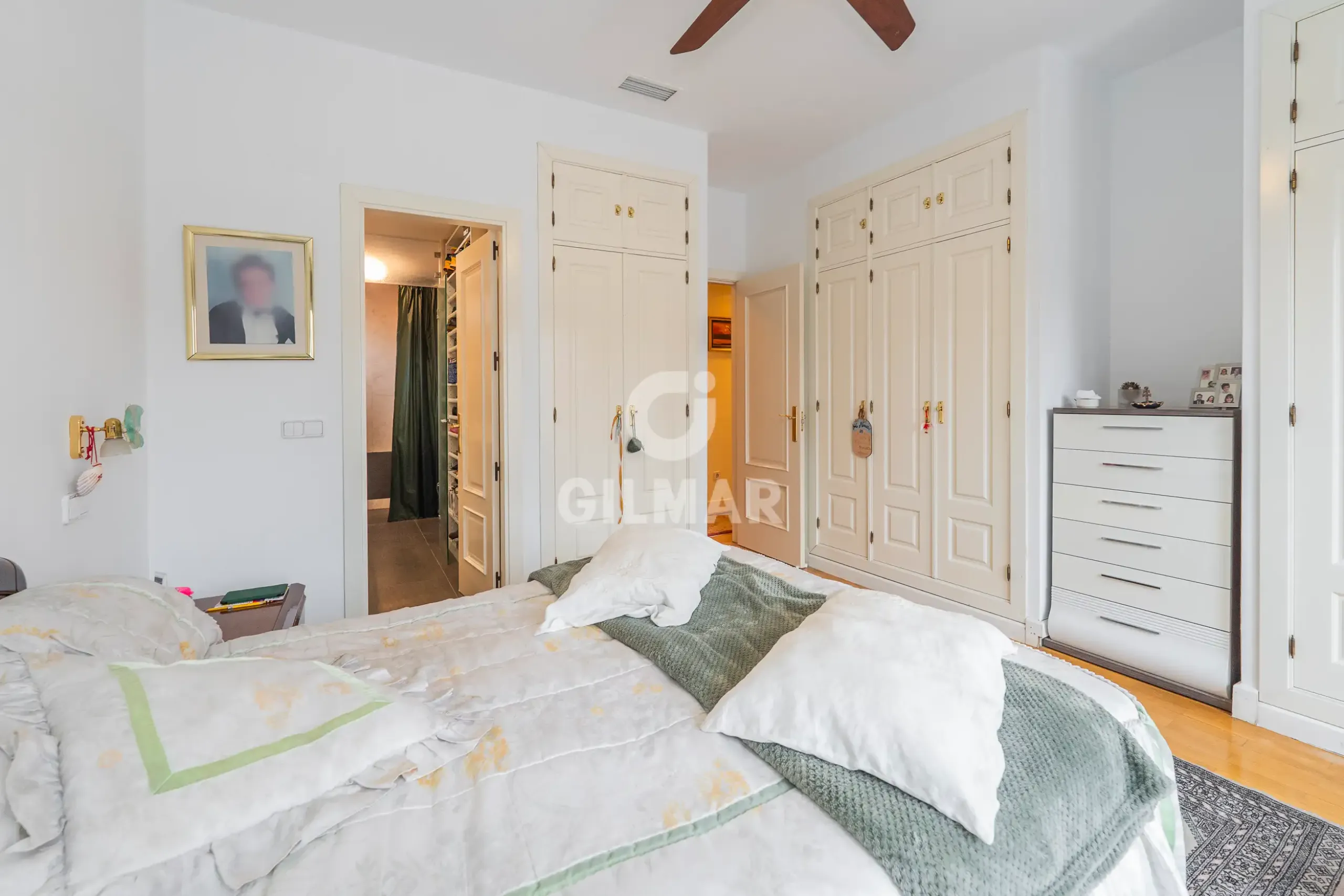 Semi-detached house in La Moraleja - Madrid