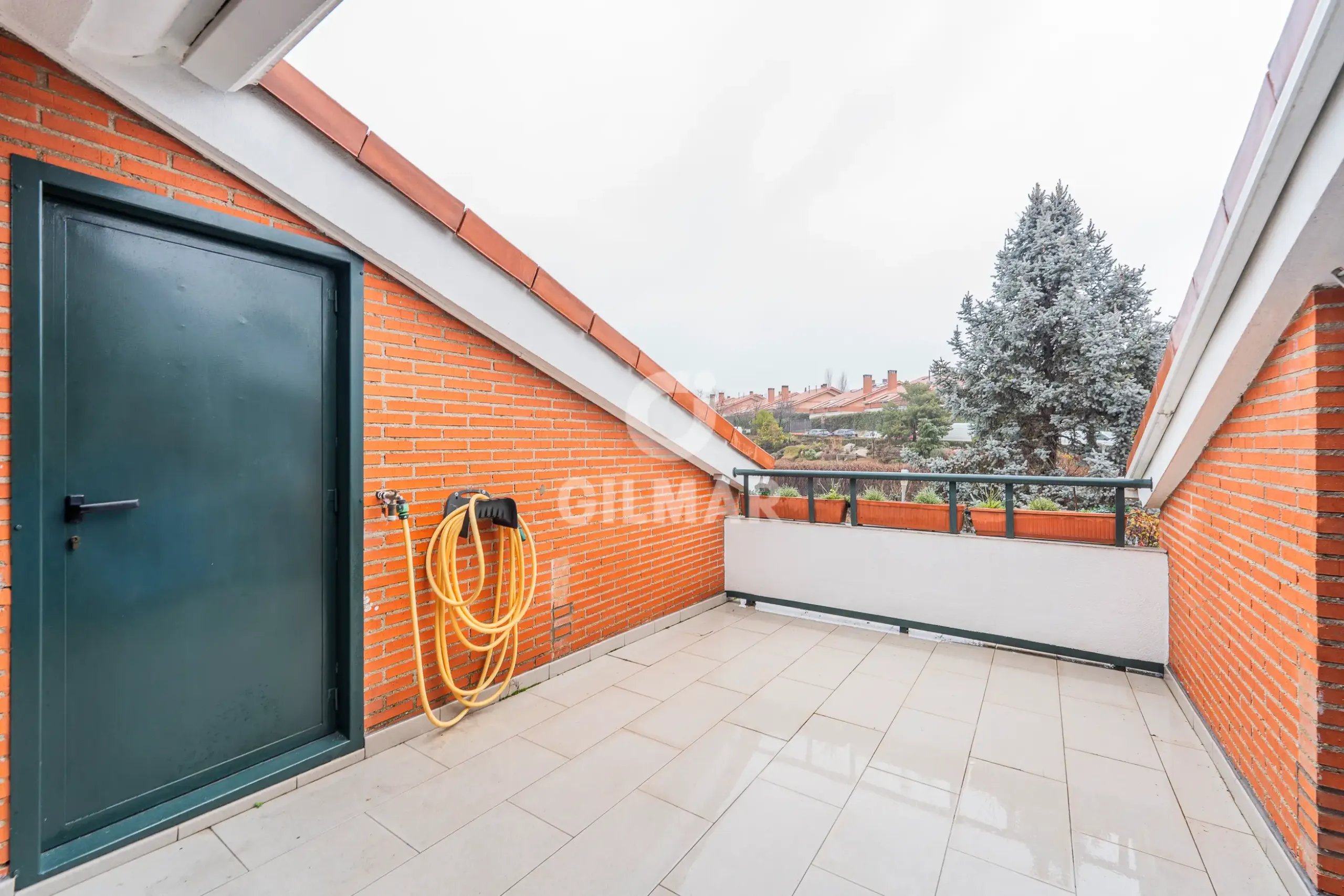 Semi-detached house in La Moraleja - Madrid