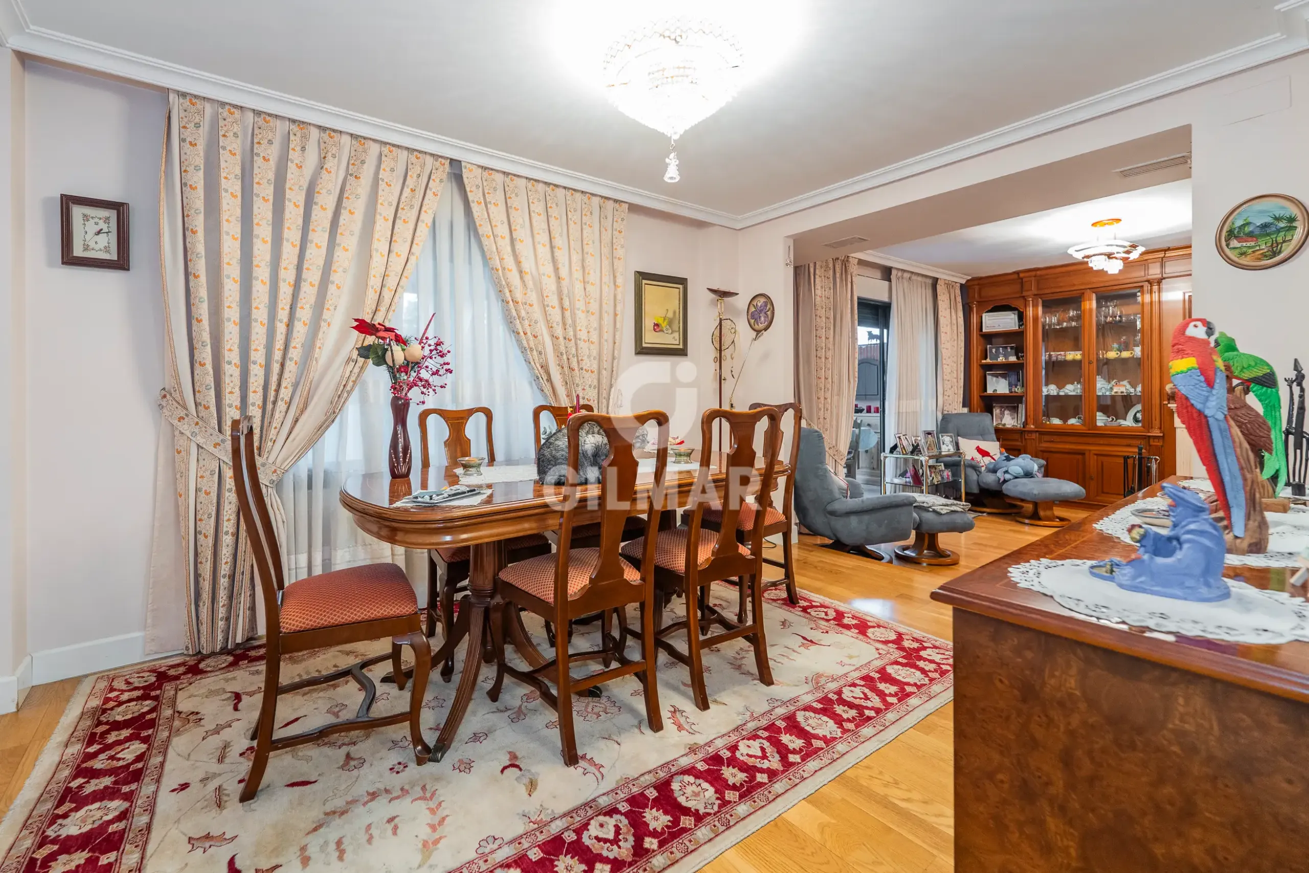Semi-detached house in La Moraleja - Madrid
