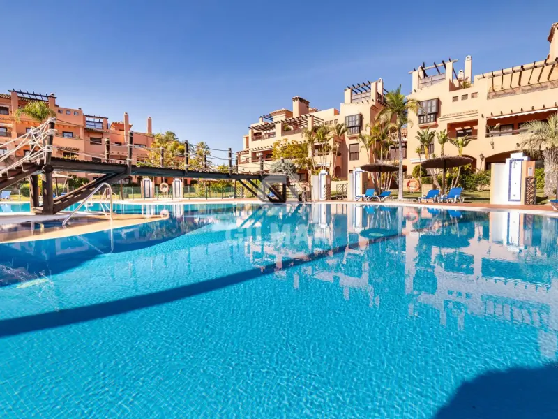 Apartment in Estepona Este - Málaga