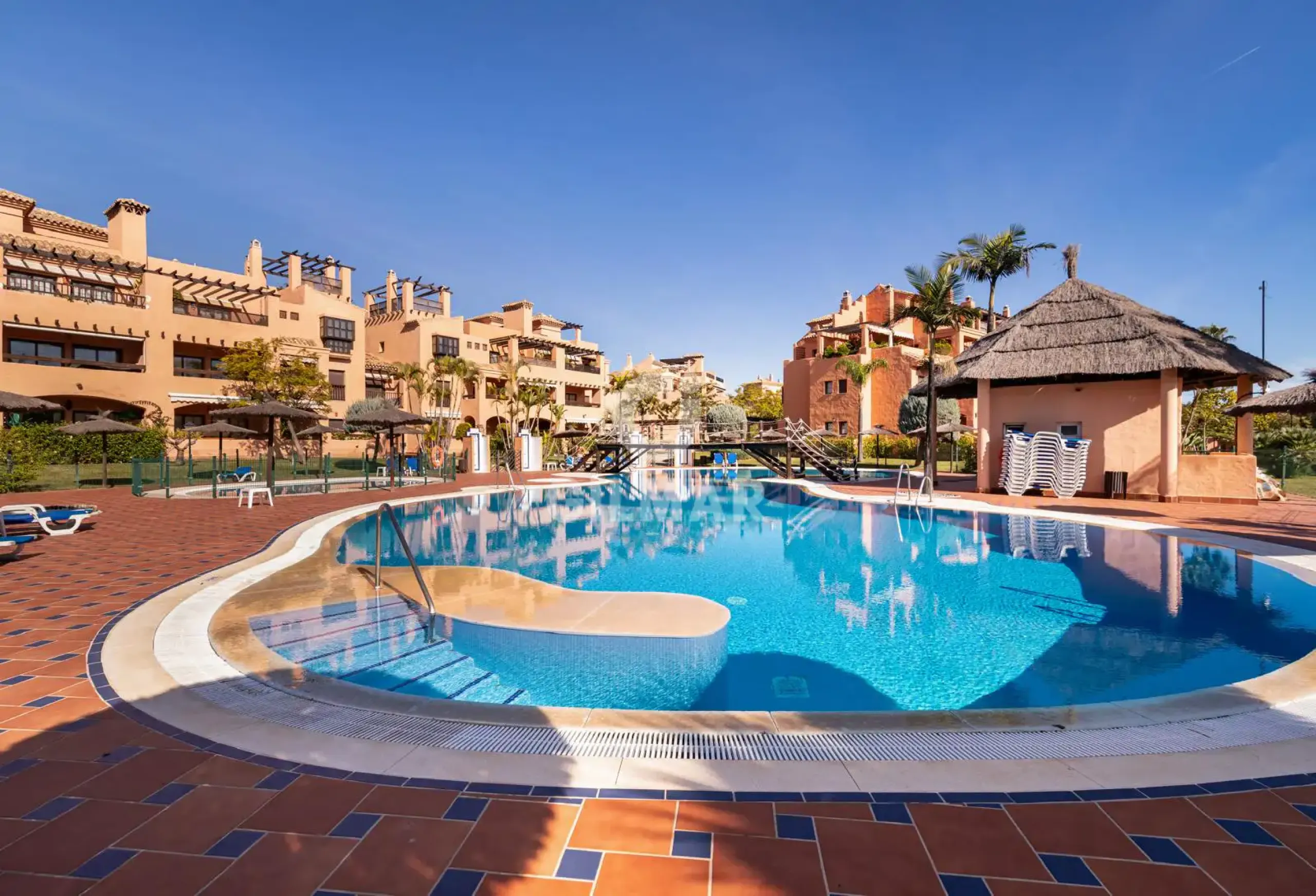 Apartment in Estepona Este - Málaga