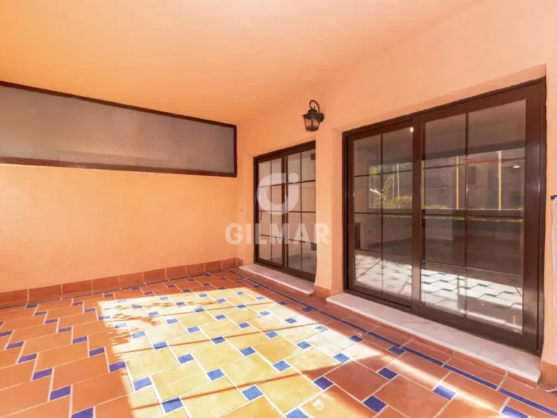 Apartment in Estepona Este - Málaga