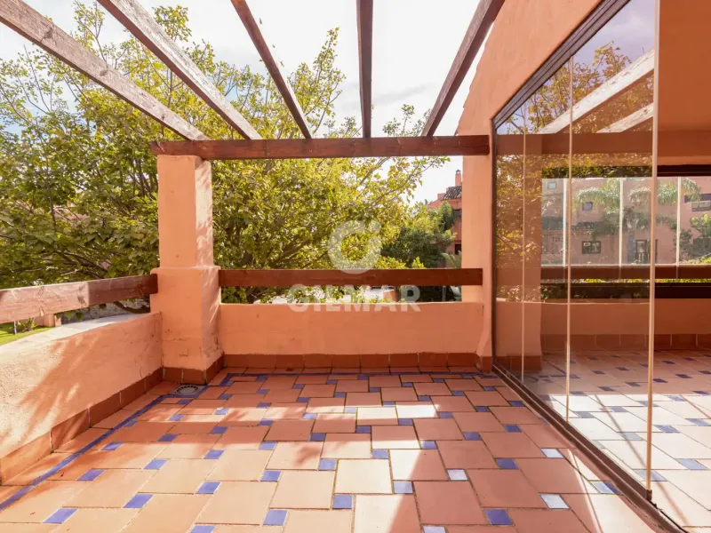 Apartment in Estepona Este - Málaga
