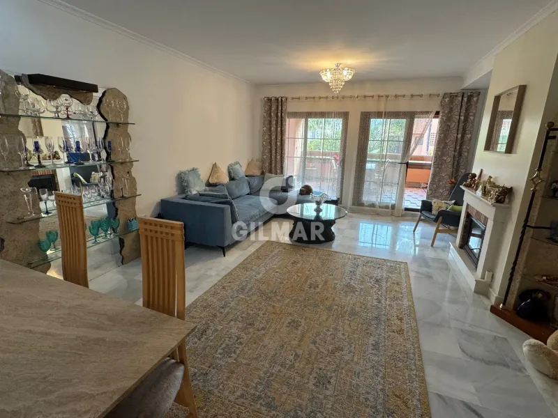 Apartment in Estepona Este - Málaga
