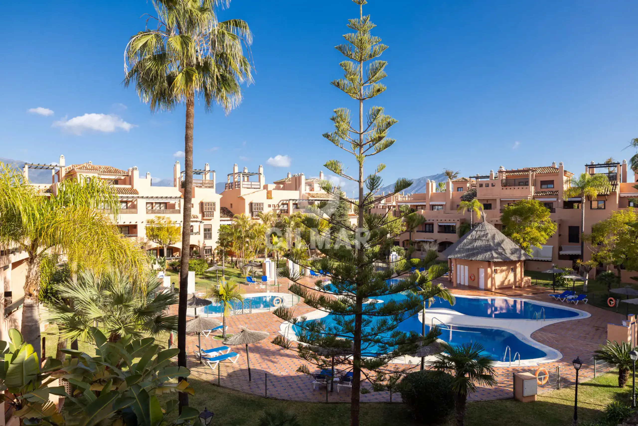Apartment in Estepona Este - Málaga