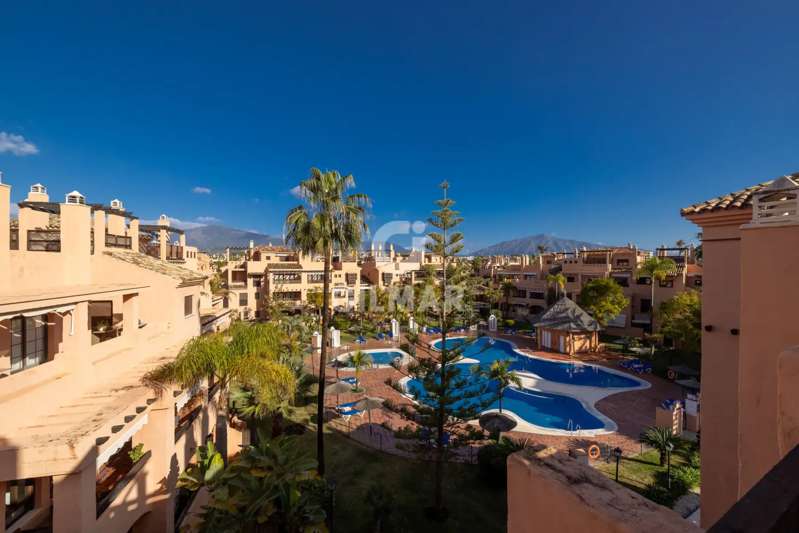 Apartment in Estepona Este - Málaga
