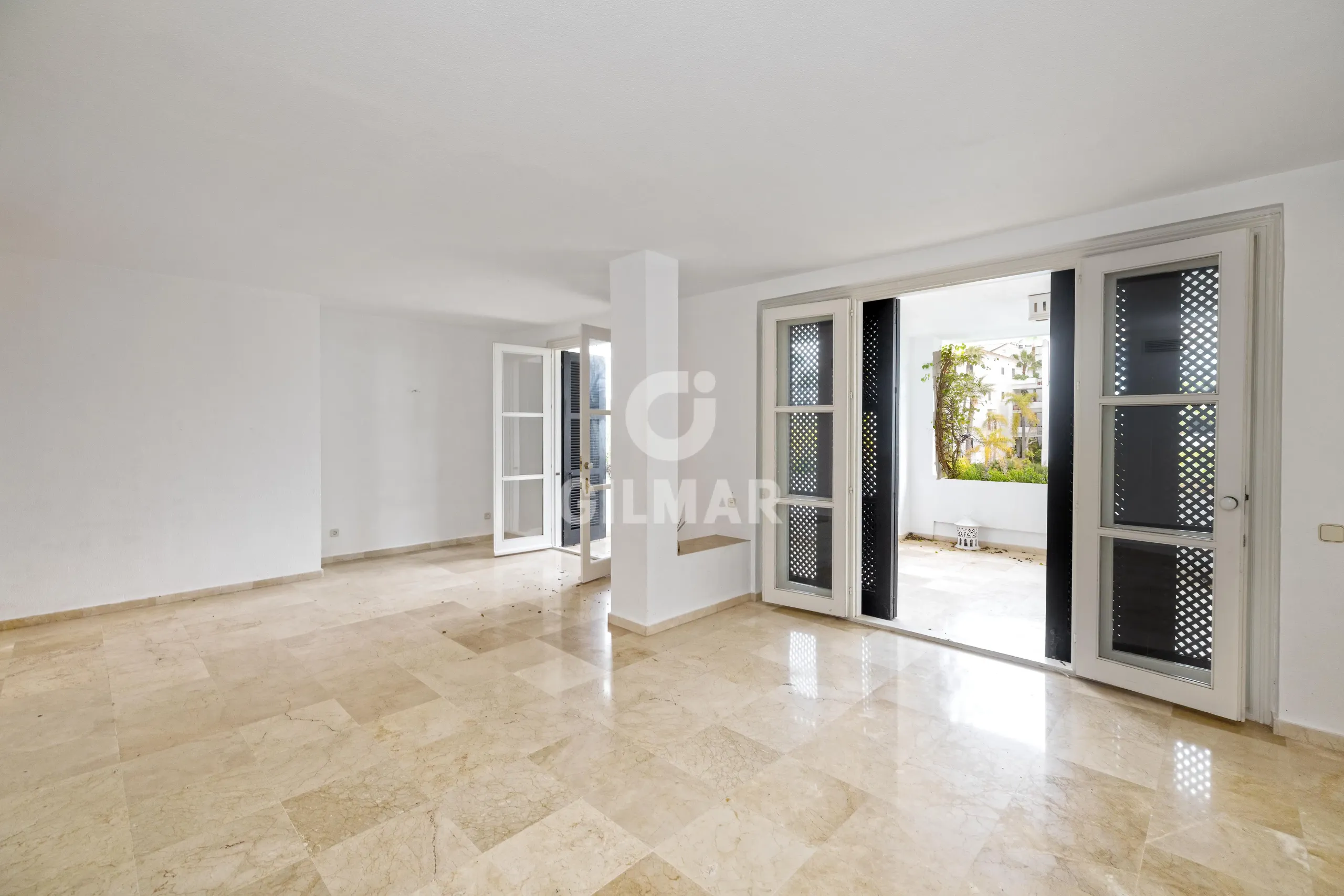 Apartment in Marbella Este - Málaga