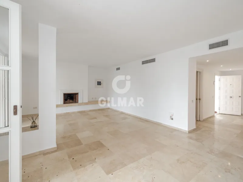 Apartment in Marbella Este - Málaga