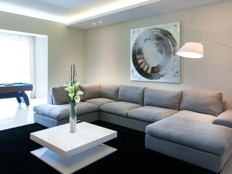 ? **Detached Villa in El Rosario, East Marbella**