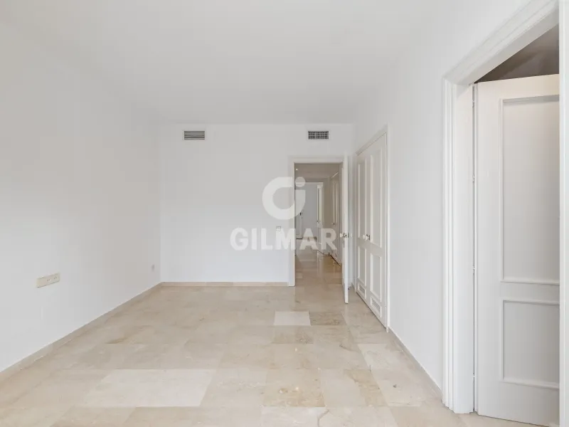 Apartment in Marbella Este - Málaga