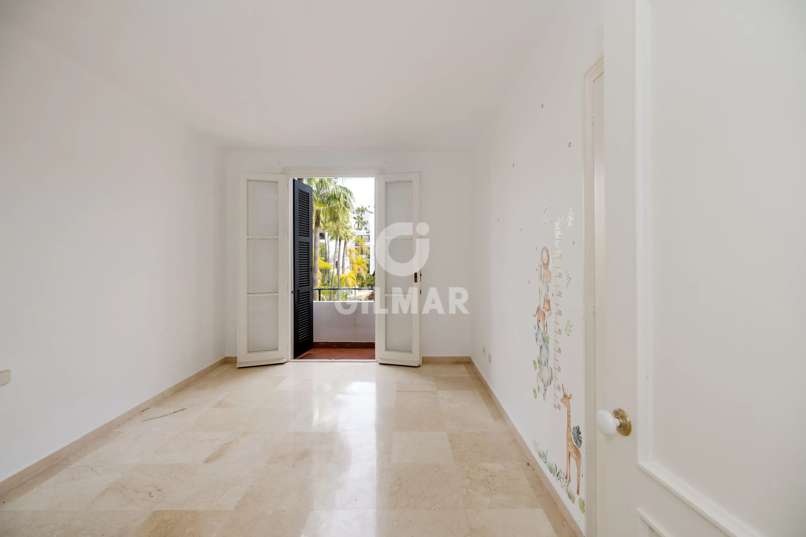 Apartment in Marbella Este - Málaga