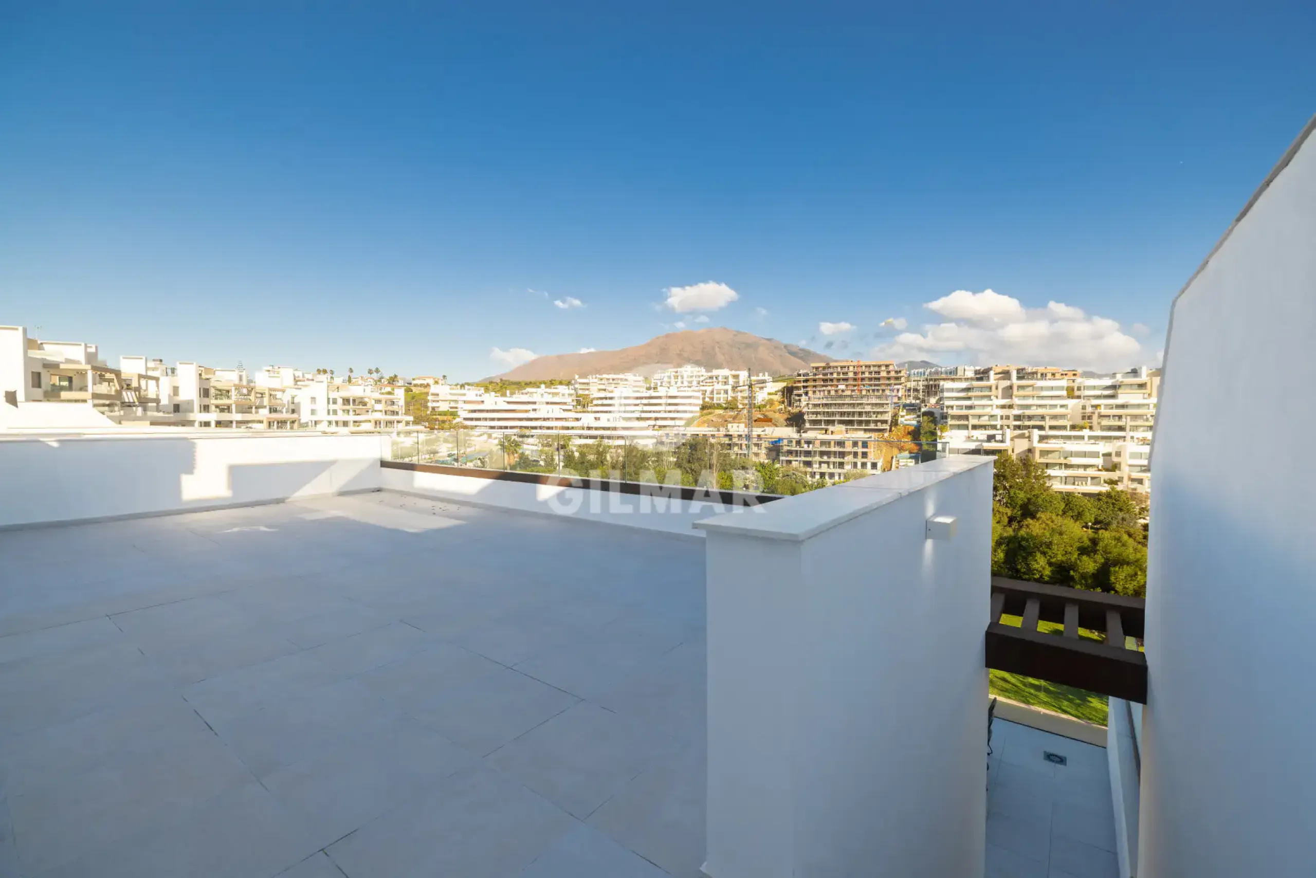 Ático en Estepona - Málaga