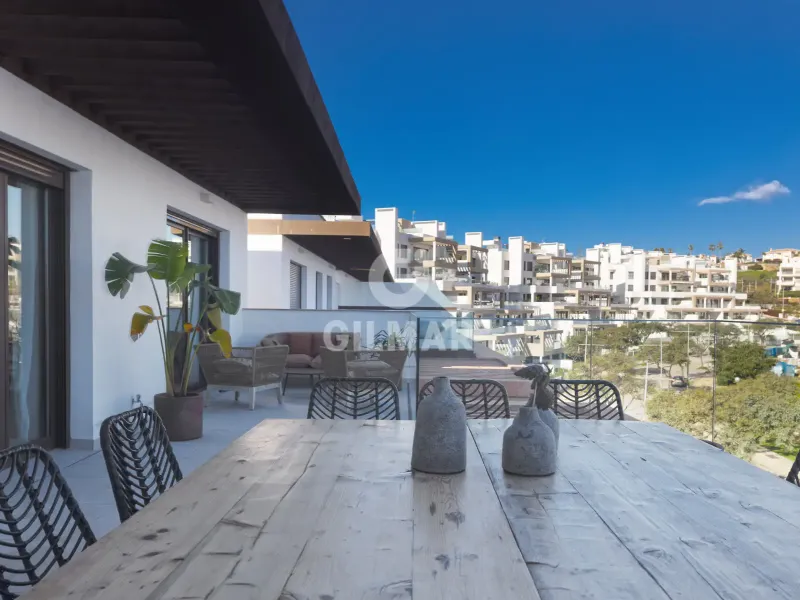 Ático en Estepona - Málaga