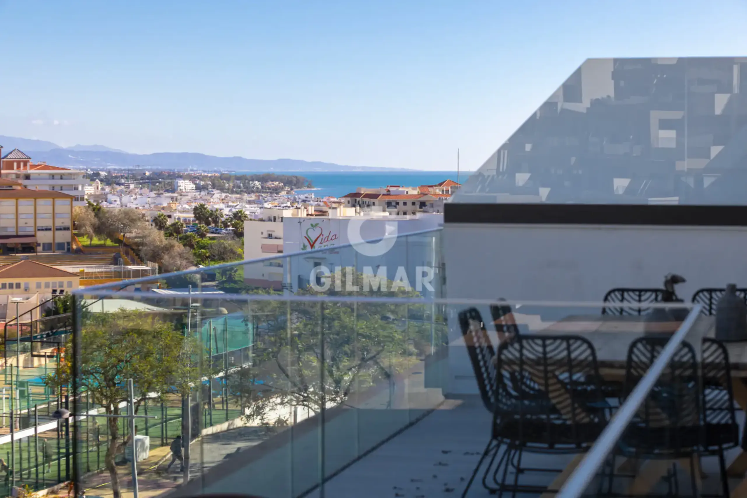 Ático en Estepona - Málaga
