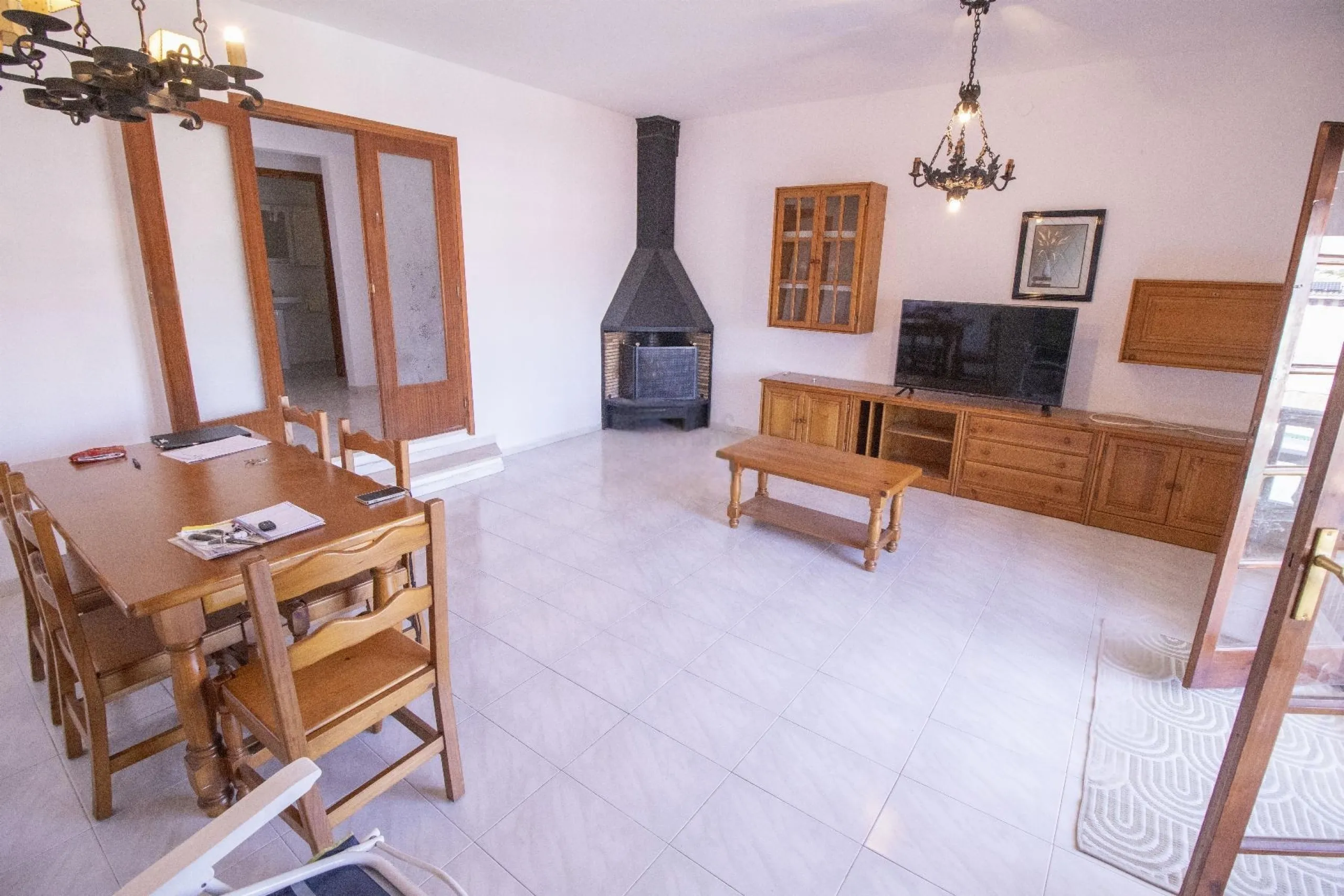 Acogedora casa con piscina y vistas al mar en Coma-Ruga, Costa Dorada