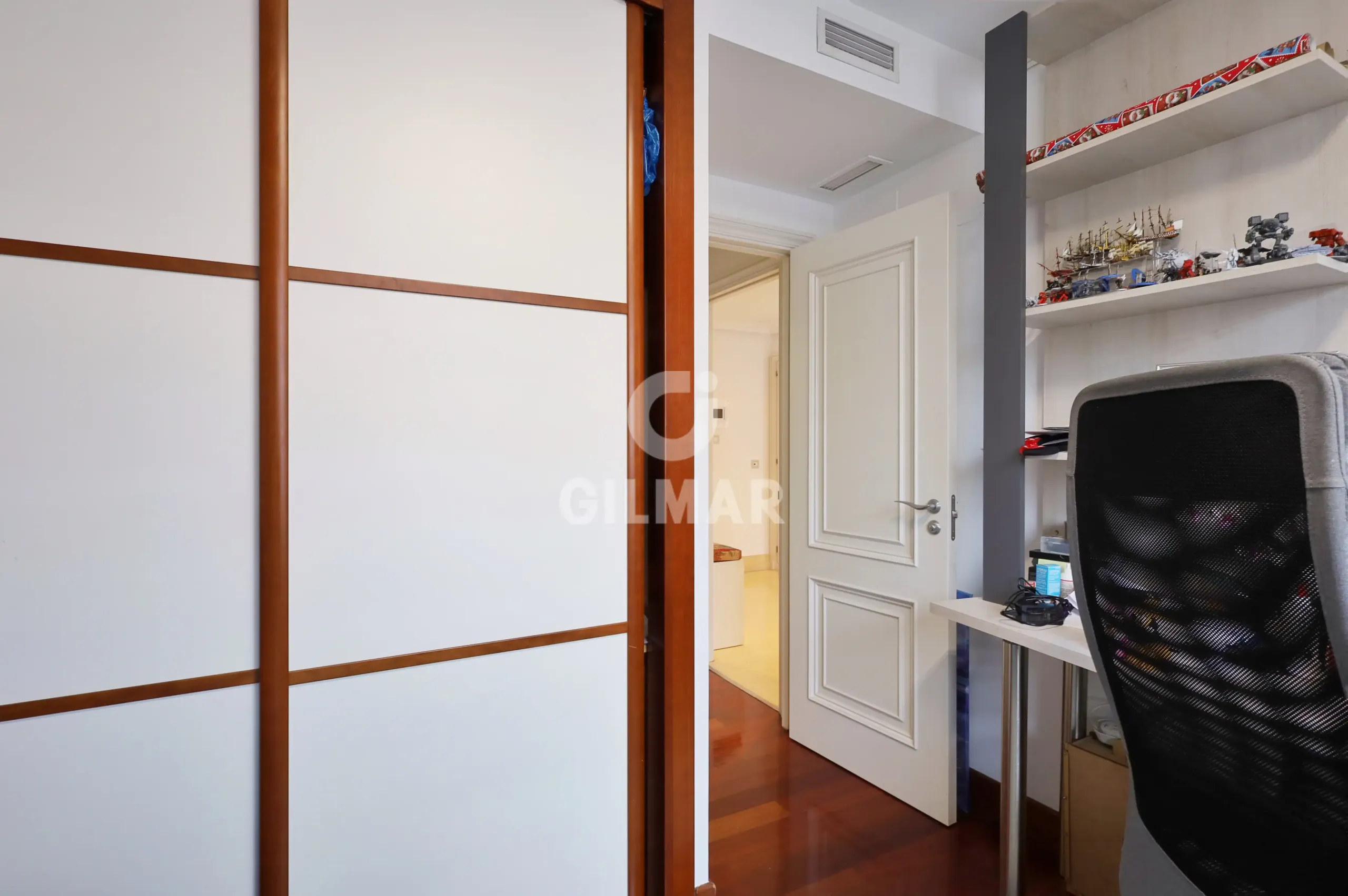 Apartment in Legazpi - Madrid