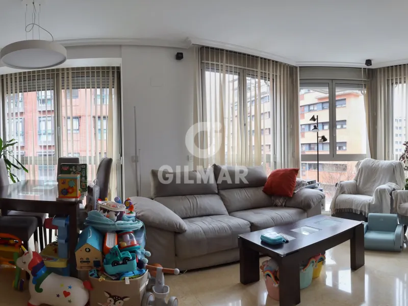 Apartment in Legazpi - Madrid
