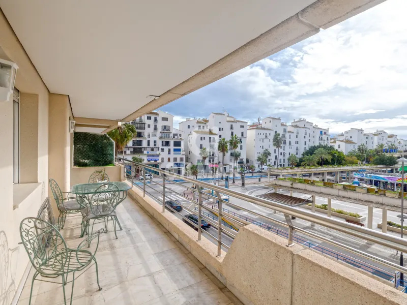 Apartment in Puerto Banús - Málaga