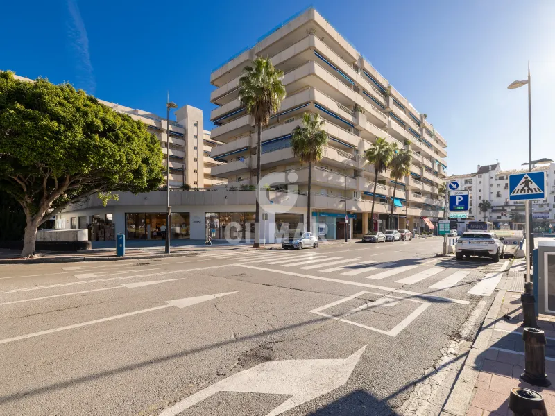 Apartment in Puerto Banús - Málaga