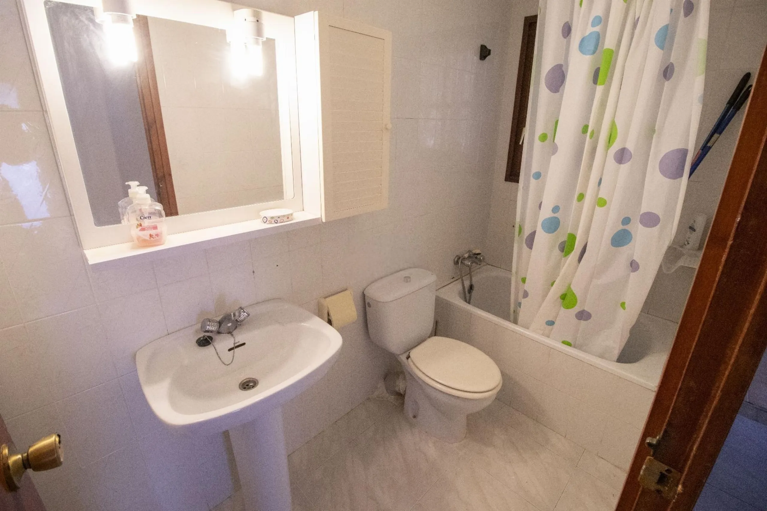 Acogedora casa con piscina y vistas al mar en Coma-Ruga, Costa Dorada