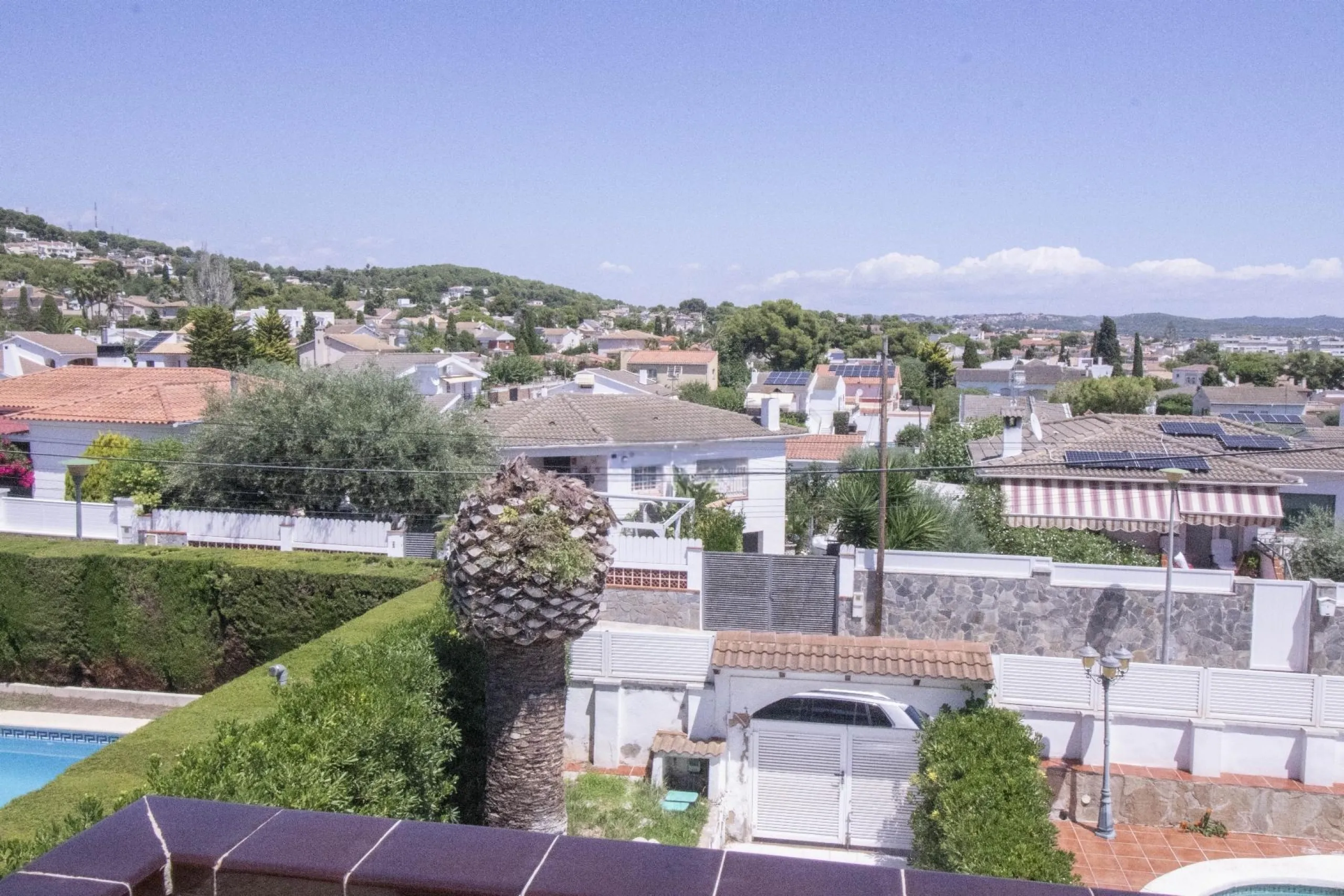 Acogedora casa con piscina y vistas al mar en Coma-Ruga, Costa Dorada