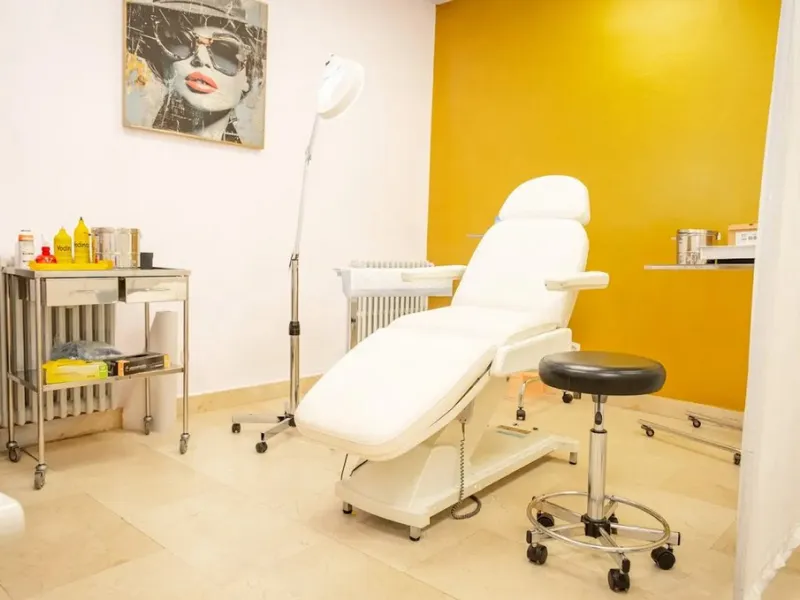 Investment Property in Madrid — Leased to a Prestigious Private Clinic