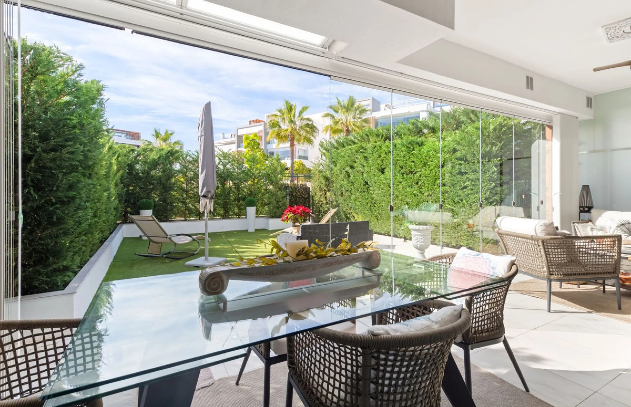 Beautiful ground-floor apartment built in 2020, offered fully furnished and ready to move in — ideal both as a permanent residence or a holiday home.