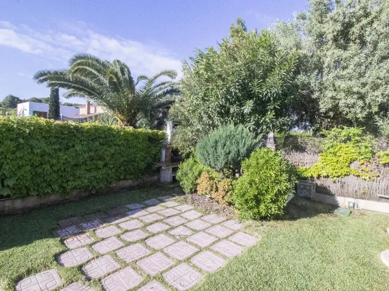 Two-Storey House with Garden and Pool in Coma Ruga, Costa Dorada
