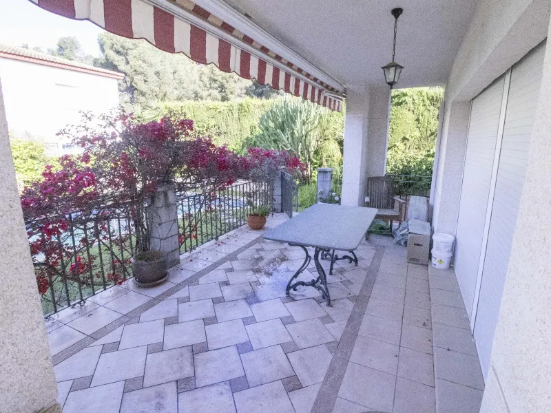 Two-Storey House with Garden and Pool in Coma Ruga, Costa Dorada