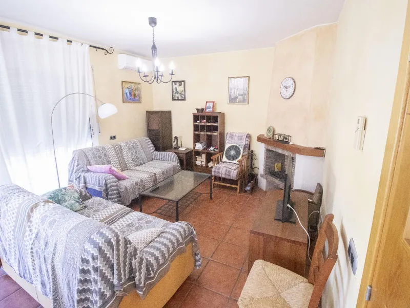 Two-Storey House with Garden and Pool in Coma Ruga, Costa Dorada