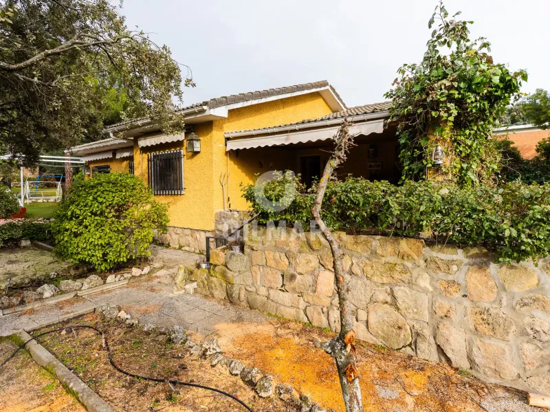 Villa in Hoyo de Manzanares - Madrid