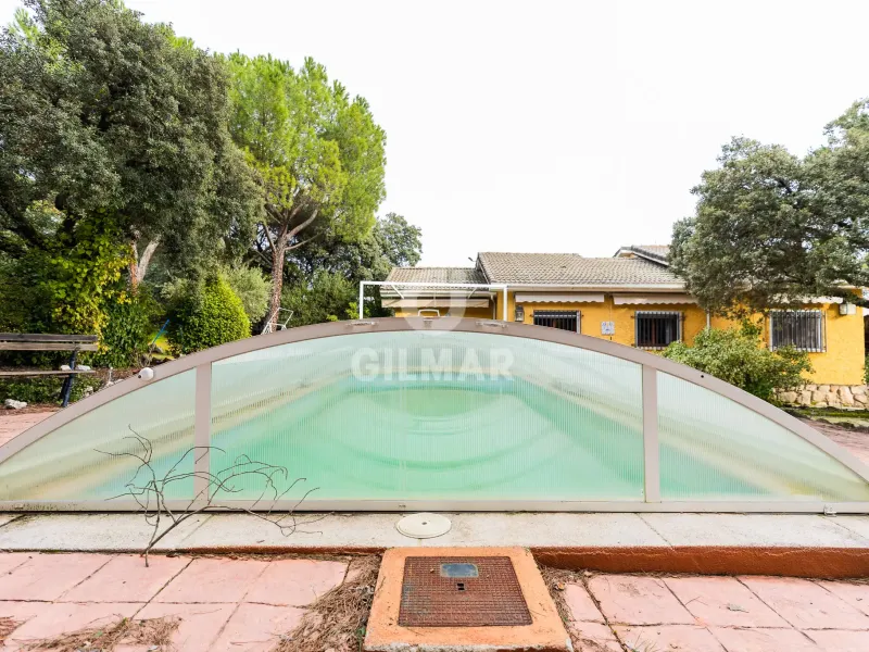 Villa in Hoyo de Manzanares - Madrid