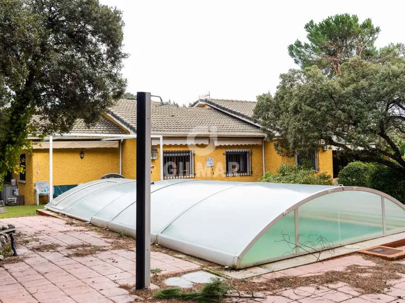 Villa in Hoyo de Manzanares - Madrid