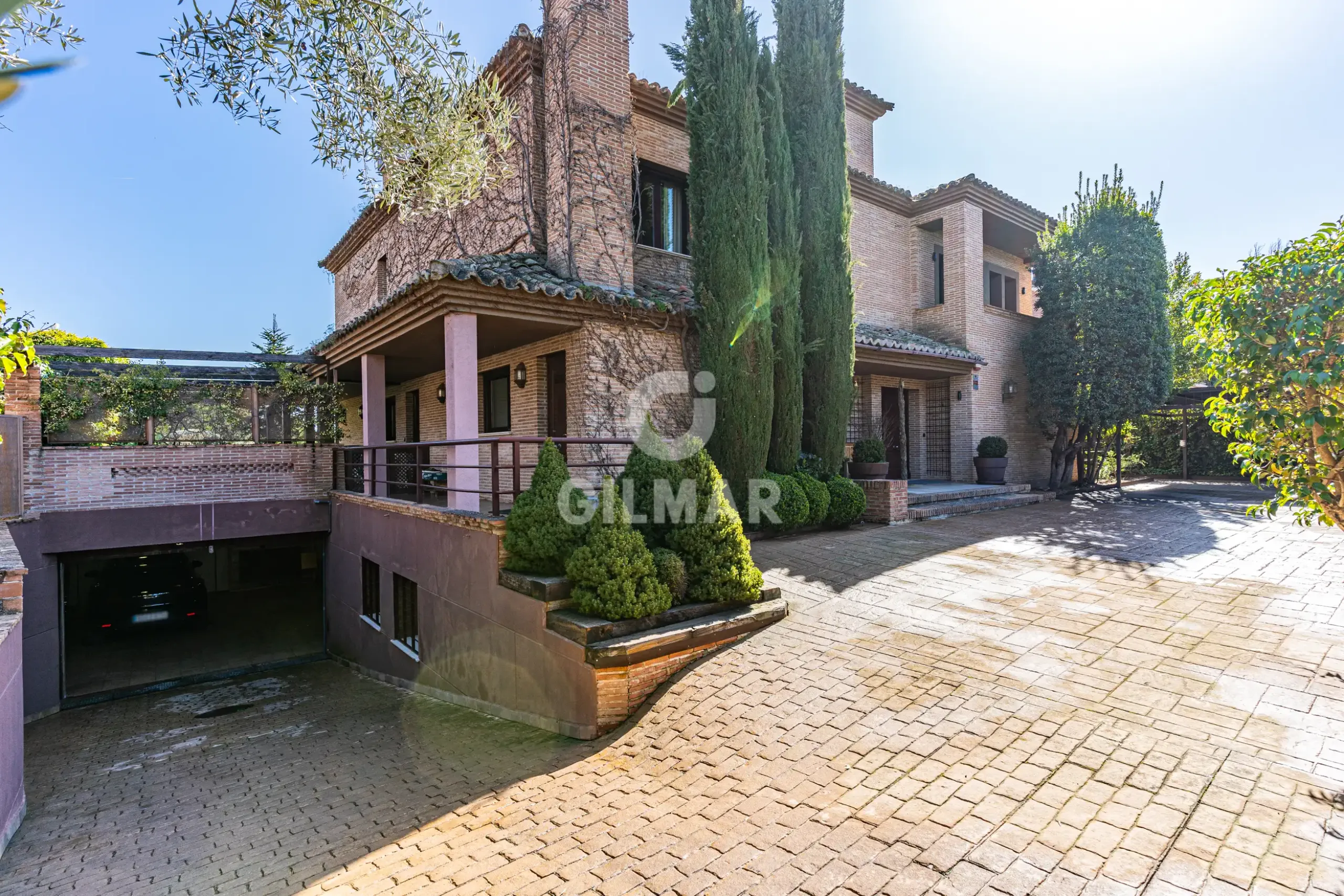 Villa in Majadahonda - Madrid