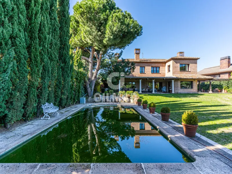 Villa in Majadahonda - Madrid