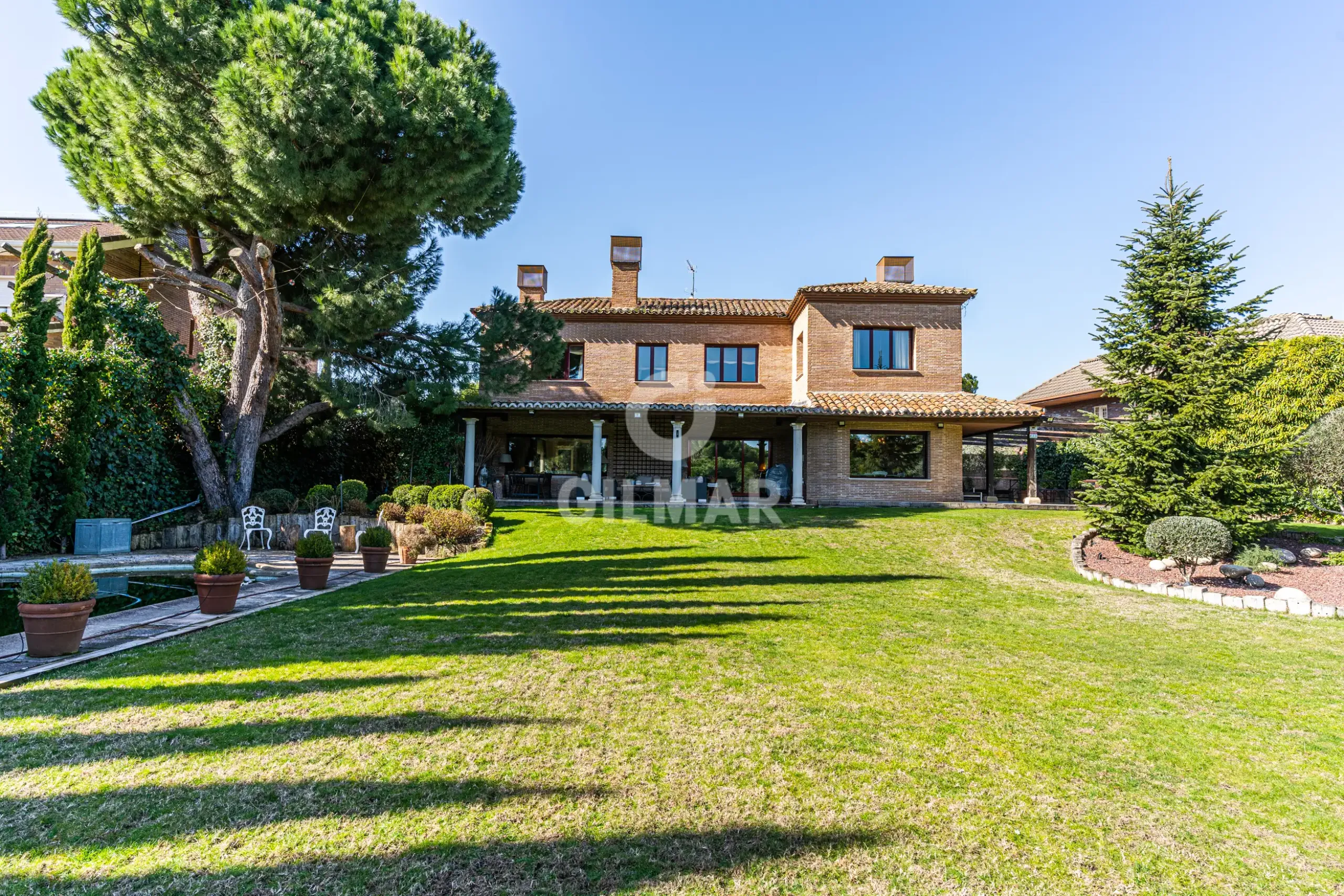 Villa in Majadahonda - Madrid