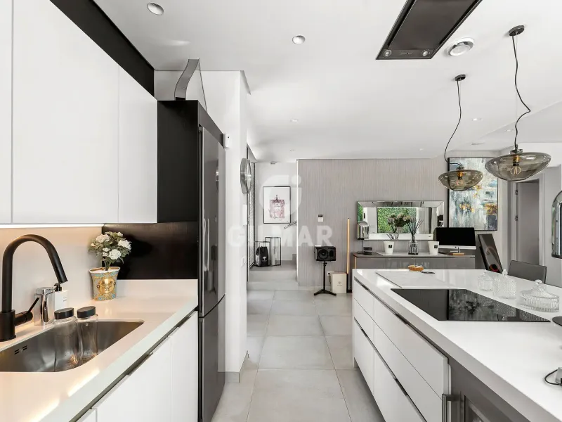 Villa in Estepona Este - Málaga