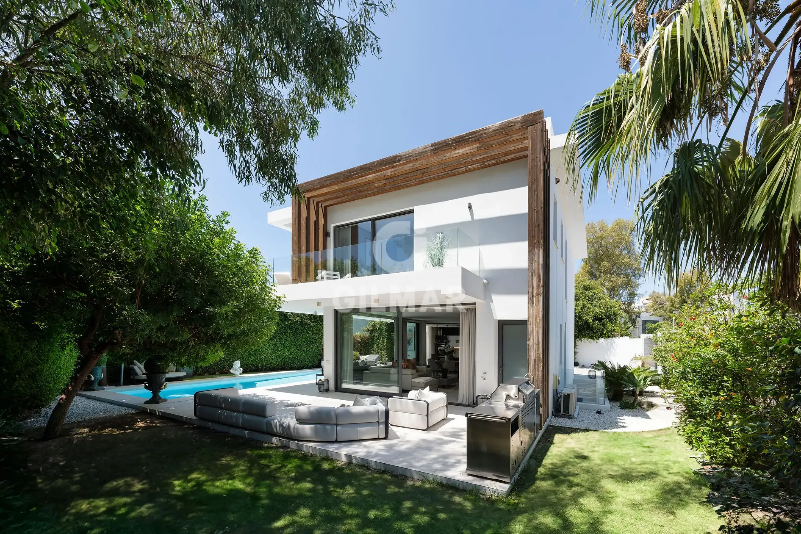 Villa in Estepona Este - Málaga