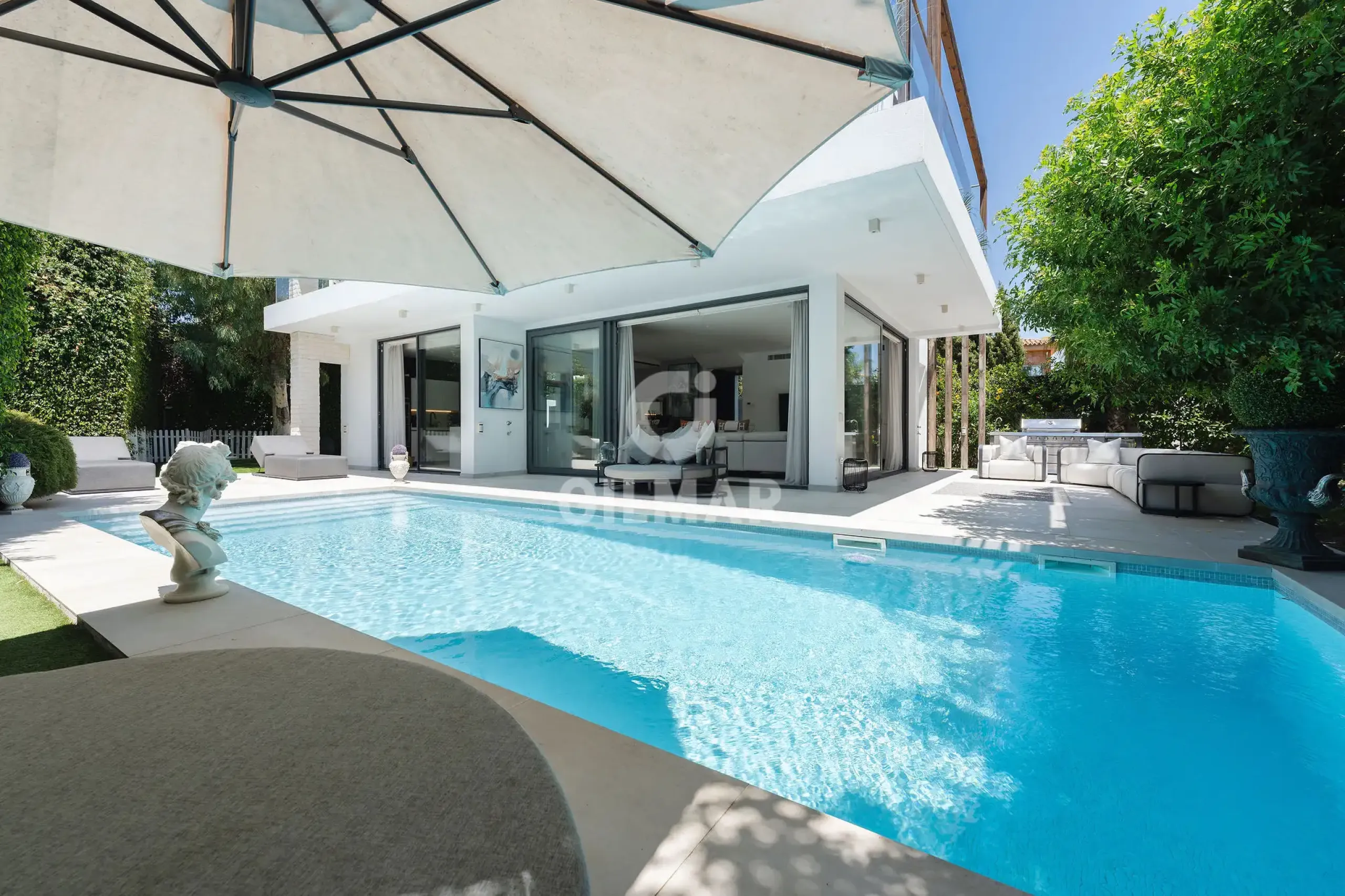 Villa in Estepona Este - Málaga