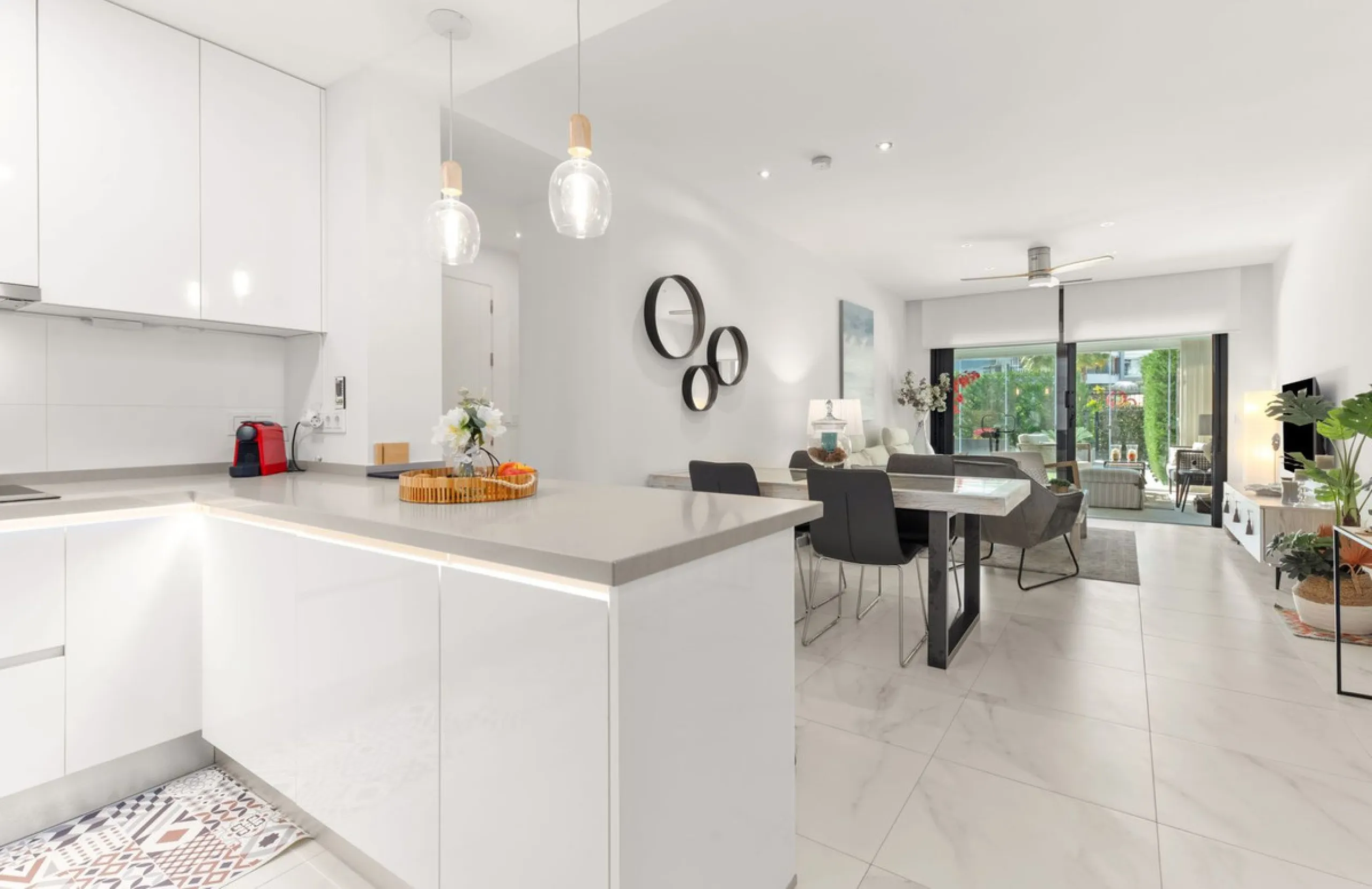 Beautiful ground-floor apartment built in 2020, offered fully furnished and ready to move in — ideal both as a permanent residence or a holiday home.
