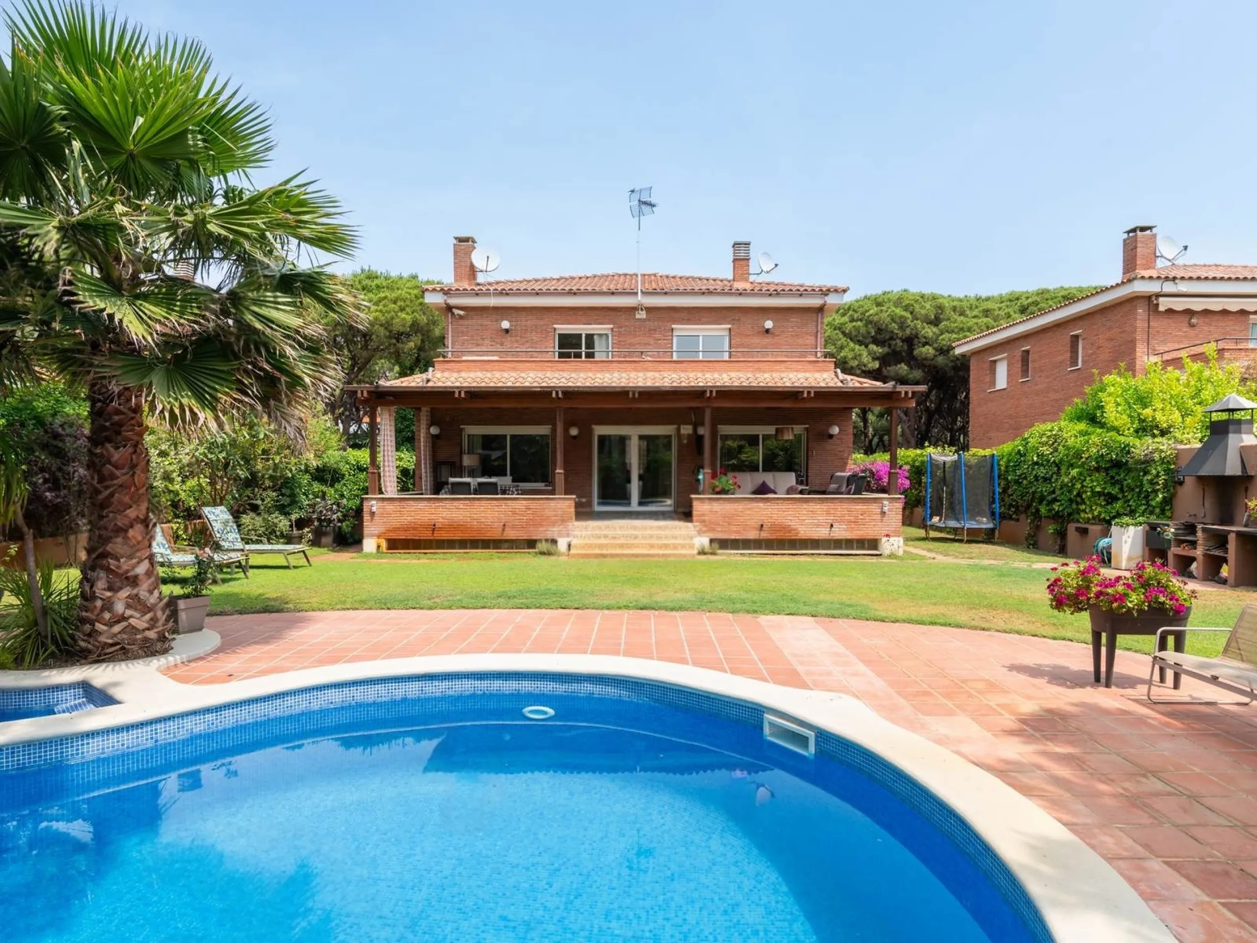 Magnificent High-End Villa in Gava Mar, Barcelona