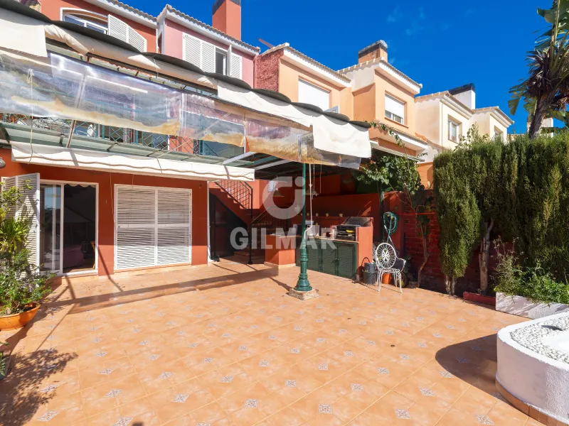 Townhouse in Málaga Este - Málaga