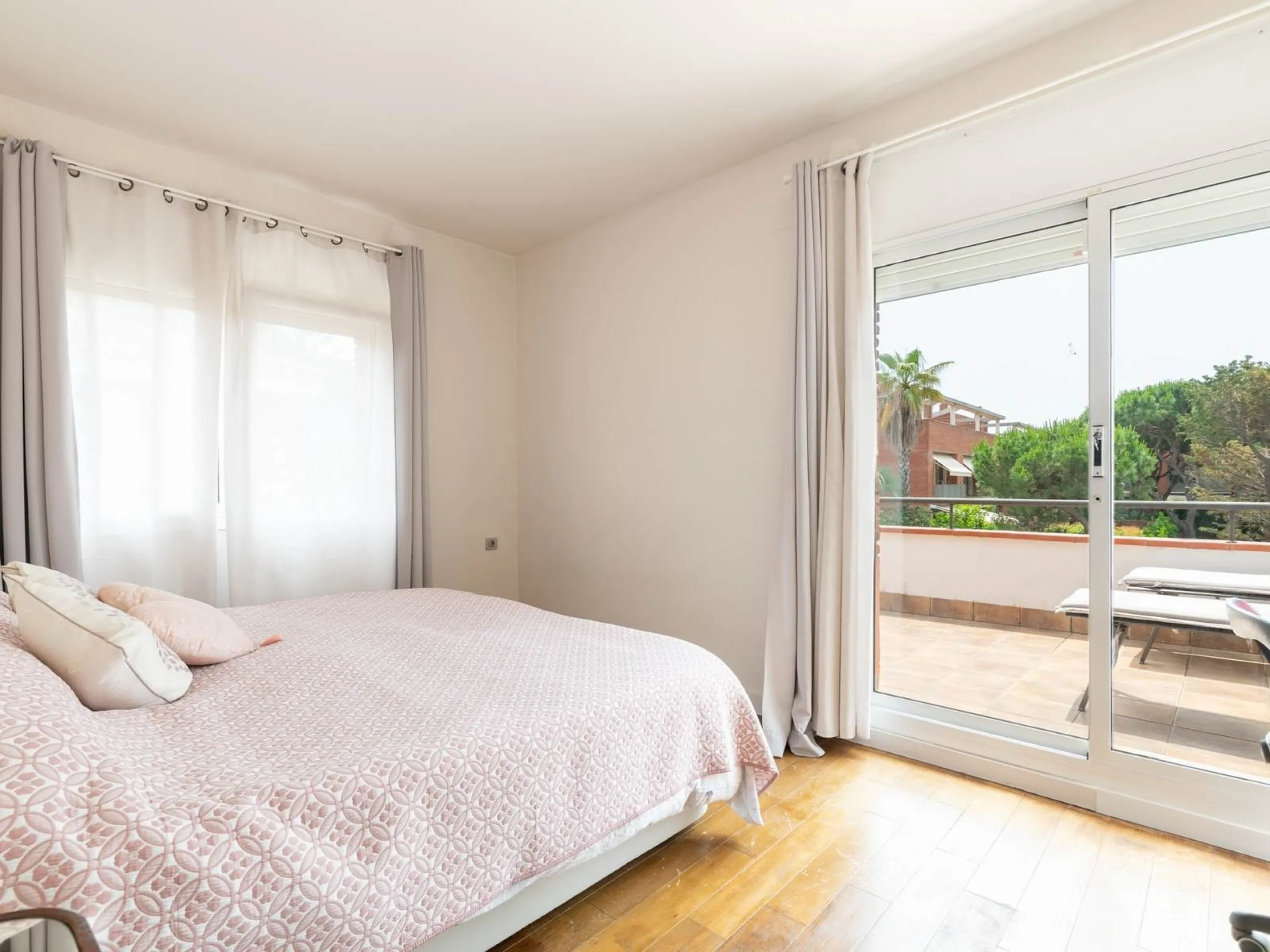 Magnificent High-End Villa in Gava Mar, Barcelona