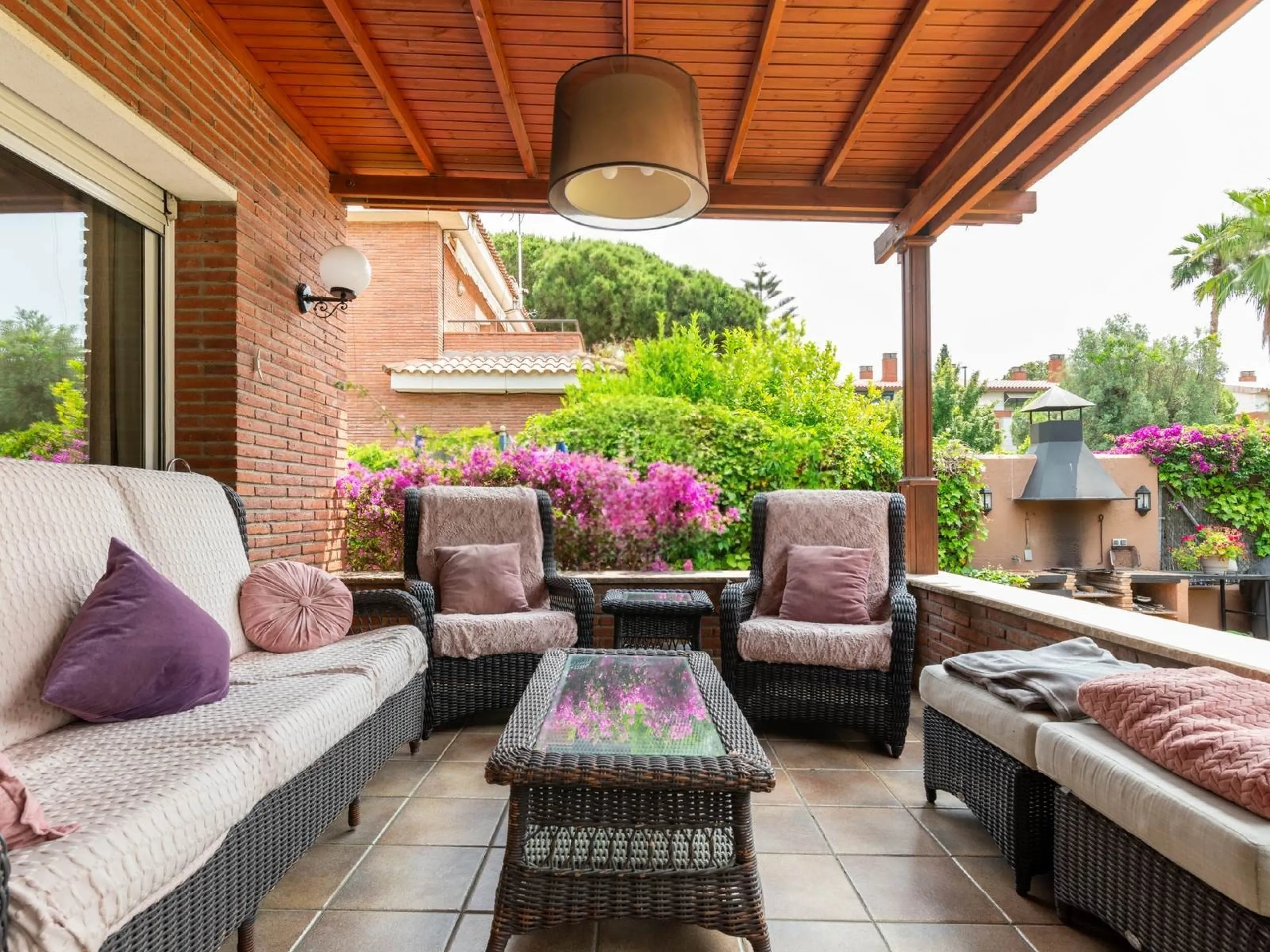 Magnificent High-End Villa in Gava Mar, Barcelona