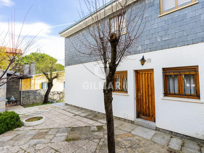 Townhouse in San Lorenzo de El Escorial - Madrid