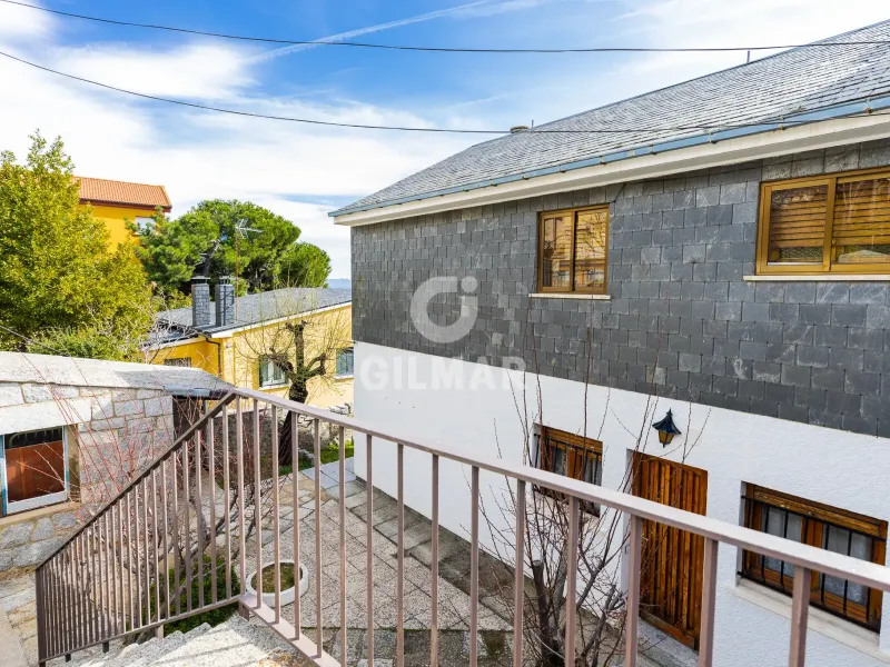 Townhouse in San Lorenzo de El Escorial - Madrid