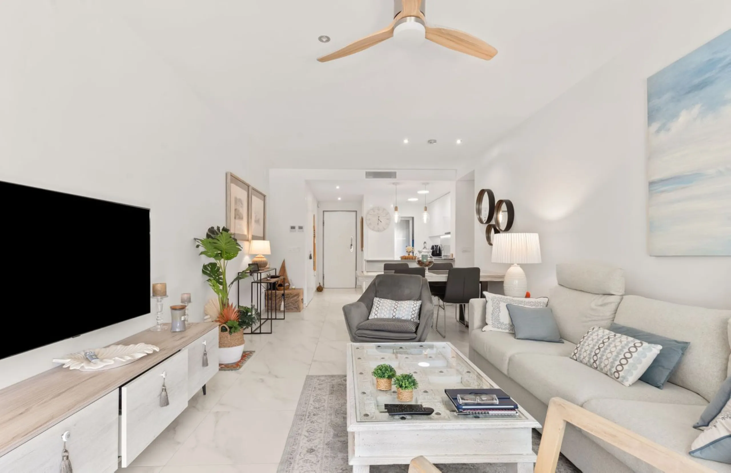 Beautiful ground-floor apartment built in 2020, offered fully furnished and ready to move in — ideal both as a permanent residence or a holiday home.