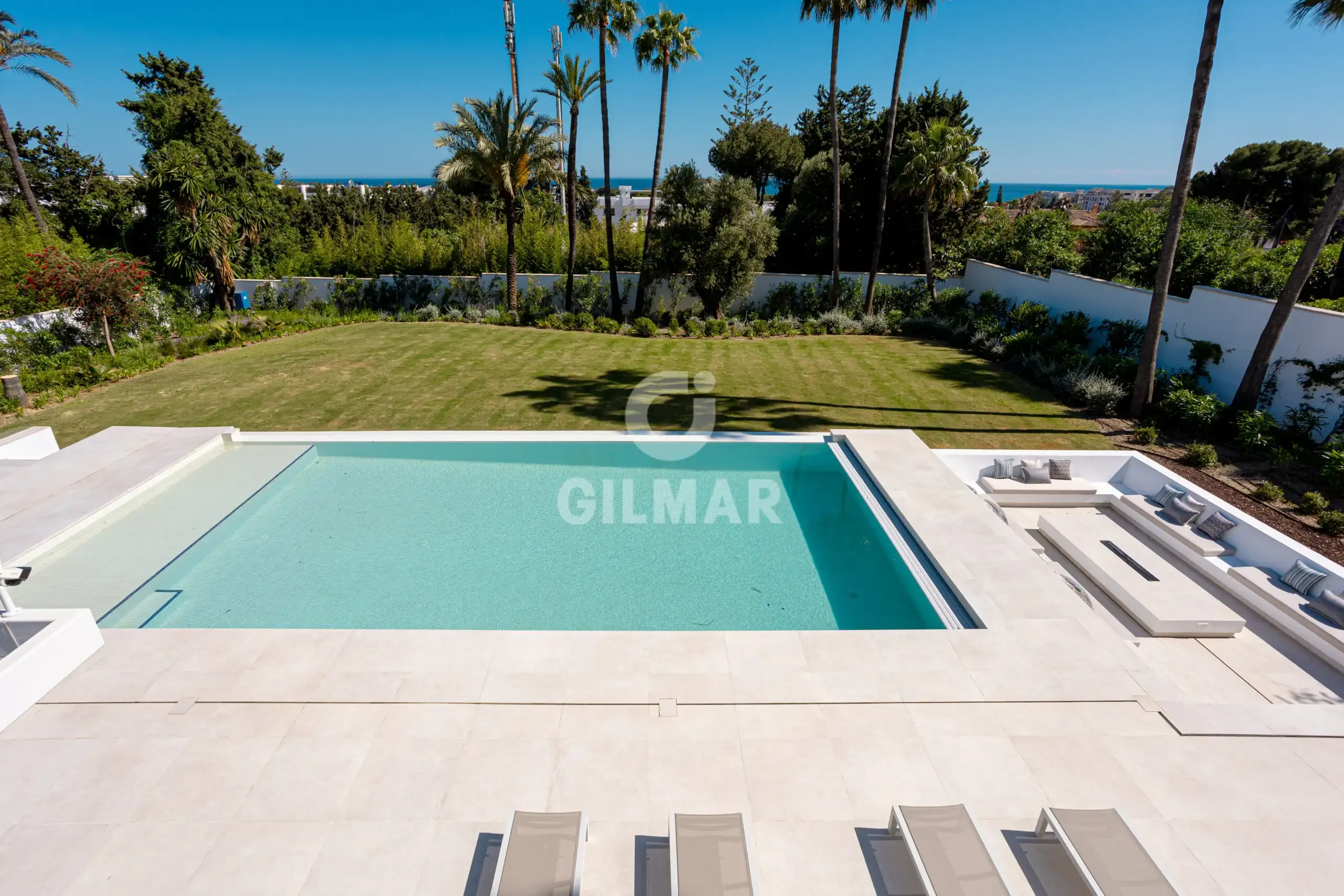 Villa in Estepona Este - Málaga