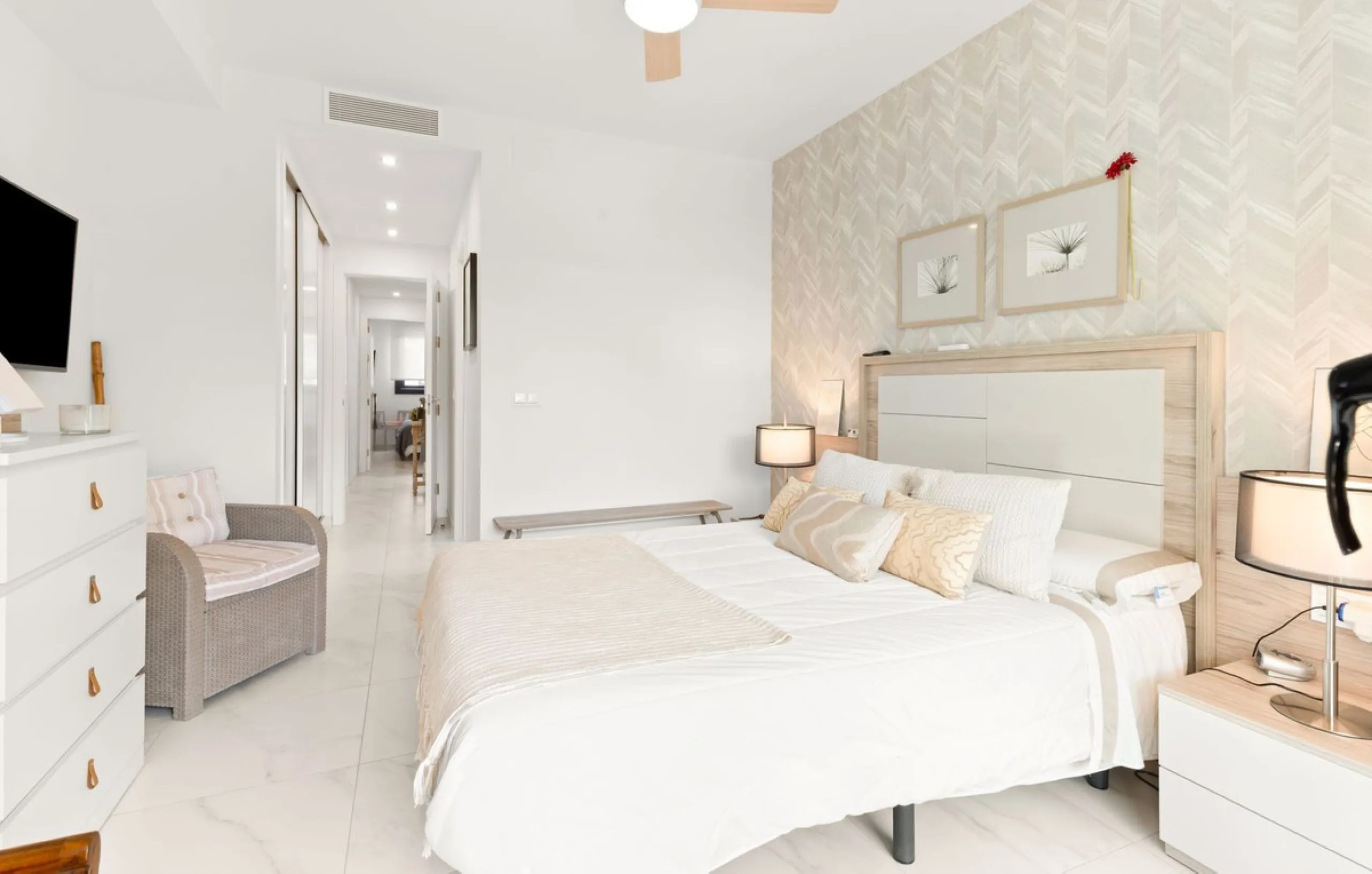 Beautiful ground-floor apartment built in 2020, offered fully furnished and ready to move in — ideal both as a permanent residence or a holiday home.